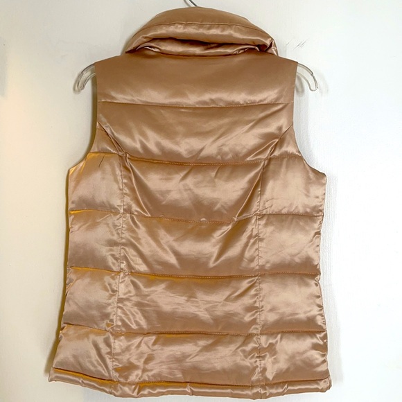 Vest - Picture 3 of 3